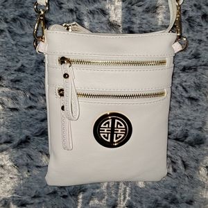 White crossbody & shoulder bag with Logo.